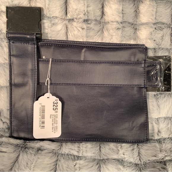A-Cold-Wall* Men's Utility Crossbody Leather Bag | OS | Navy NEW!! - Picture 9 of 10